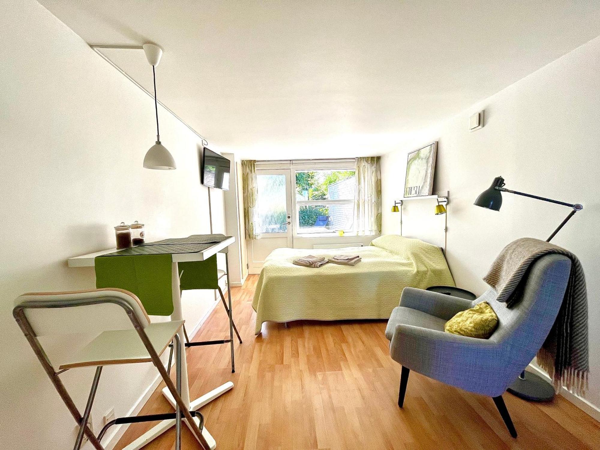 Cosy Apartment With Private Terrace Vallensbaek Extérieur photo